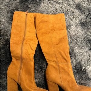 Women's Tan Suede Knee-High Boots Unused